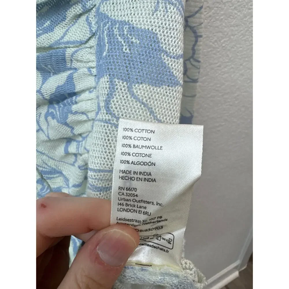 Free People Top Women's Size L Blue White Through The Meadow Floral Shirt New - Picture 5 of 5